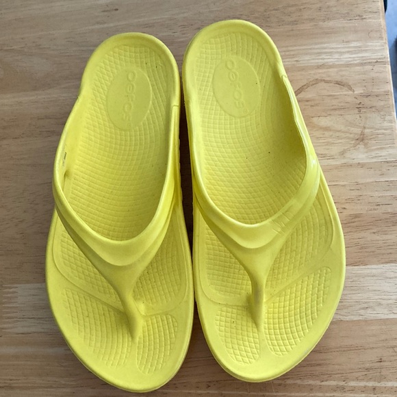 Yellow oofos Clearance